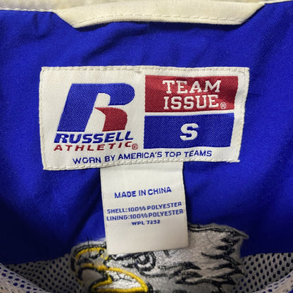 古着 used　RUSSELL ATHLETIC　長袖刺繍ナイロンプルオーバー　ウィンドブレーカー　 ブルー　XLサイズ