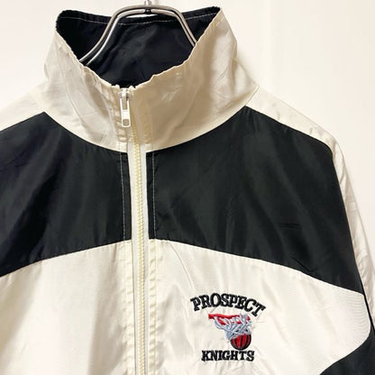 古着 used　PROSPECT KNIGHTS　長袖刺繍ハイネックナイロンジャケット　ライトアウター　バスケットボール　ホワイト
