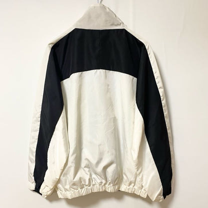 古着 used　PROSPECT KNIGHTS　長袖刺繍ハイネックナイロンジャケット　ライトアウター　バスケットボール　ホワイト