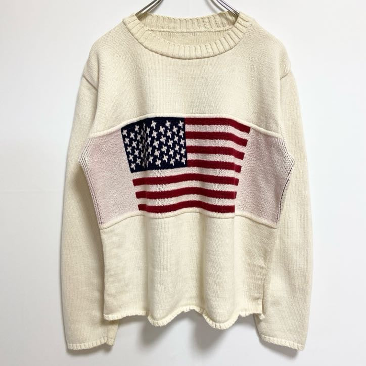 古着 used　長袖デザインニット　クルーネックセーター　アメリカ　USA国旗　星条旗　オフホワイト　レトロデザイン　秋冬服