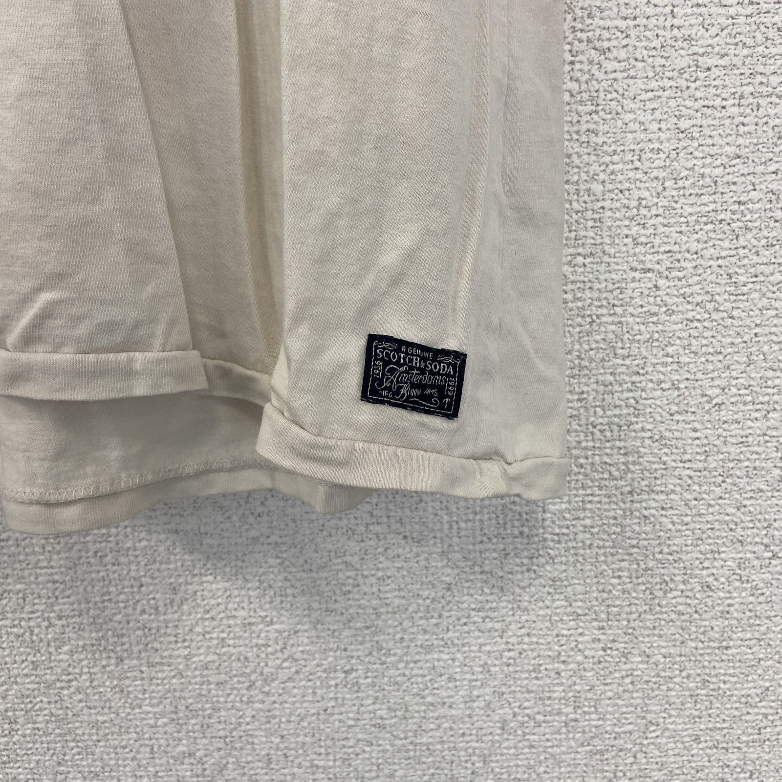 古着 used　SCOTCH&SODA　半袖プリントTシャツ　記号　クルーネック　カジュアルデザイン　白　レトロ　Mサイズ
