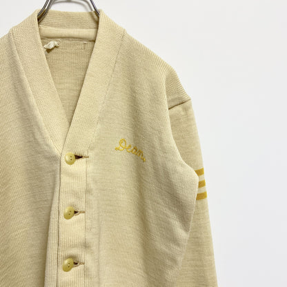 古着 used　60s　70s　レタードニットカーディガン　セーター　チェーン刺繡　ベージュ　ヴィンテージ