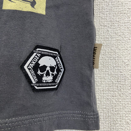 古着 used　YAKUZA　半袖オリジナルプリントノースリーブトップス　スカル　ドクロ　クルーネック　灰色　レトロ　Lサイズ