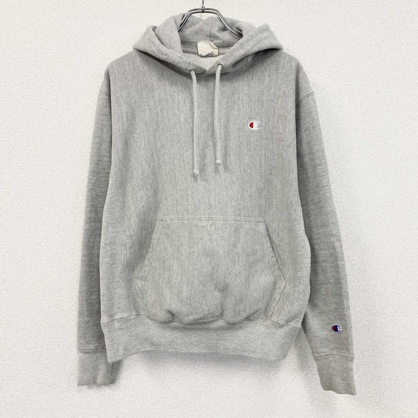 Champion　チャンピオン　リバースウィーブ　スウェットパーカー/フーディー　刺繡ロゴ　霜降りグレー　Mサイズ