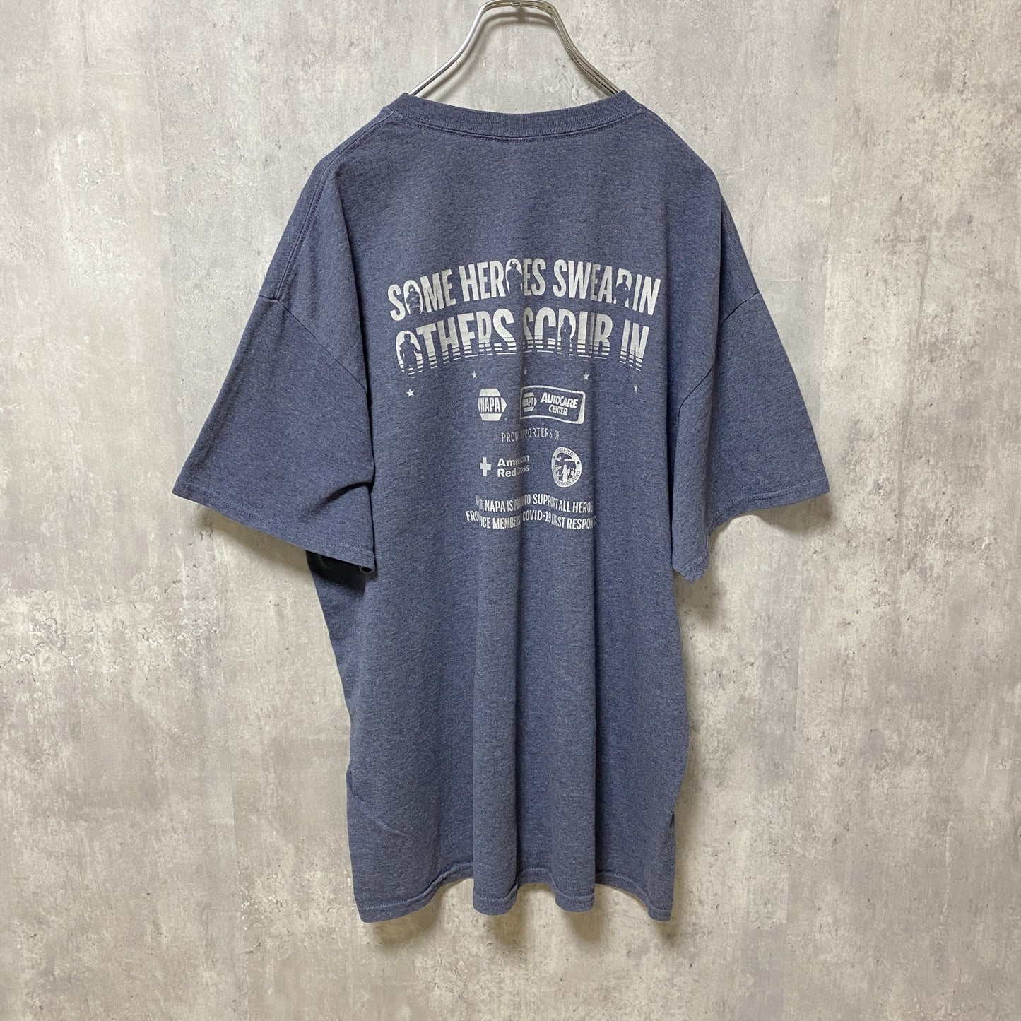 GILDAN　ギルダン　半袖プリントTシャツ　星条旗　USA　両面プリント　HERO　紺　ネイビー　XLサイズ