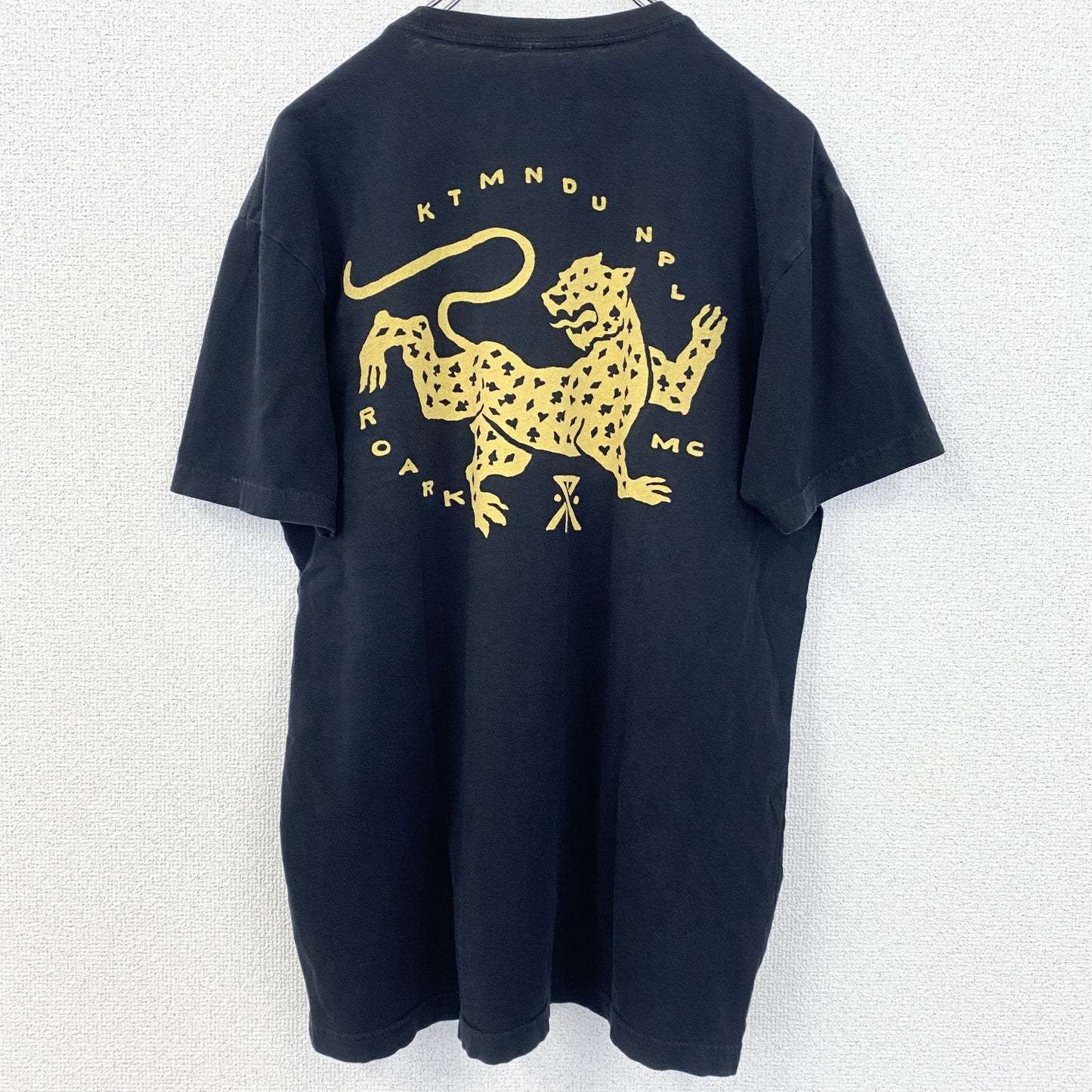 古着 used　ROARK RIVIVAL　ロアーク　半袖プリントTシャツ　ヒョウ　アニマル　動物　黒　ブラック　Mサイズ