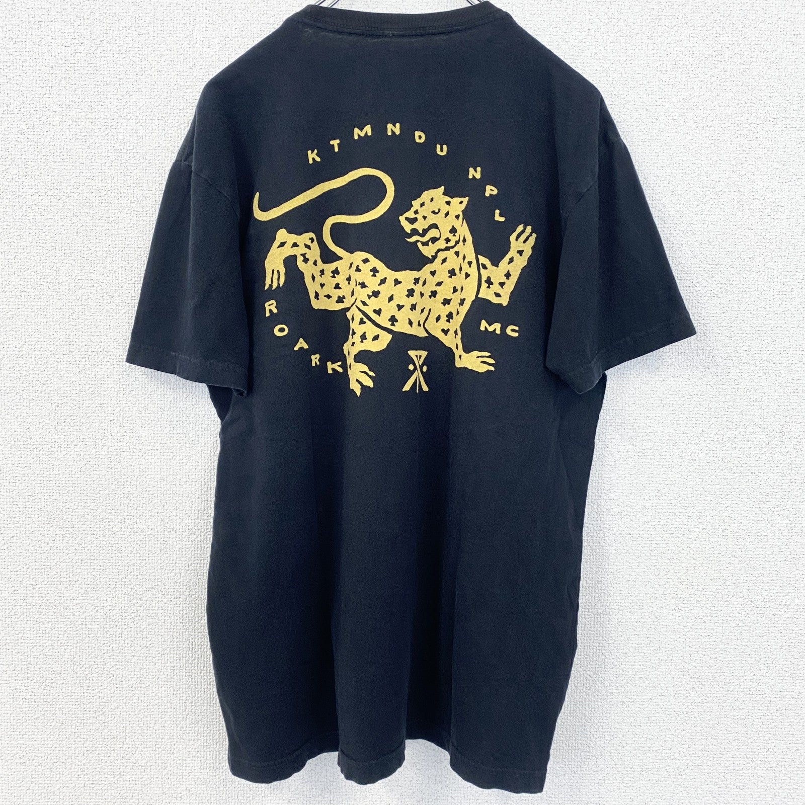 古着 used　ROARK RIVIVAL　ロアーク　半袖プリントTシャツ　ヒョウ　アニマル　動物　黒　ブラック　Mサイズ