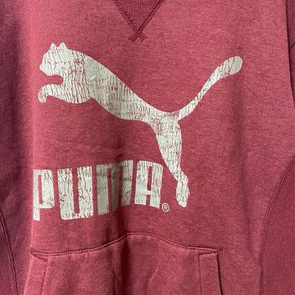古着 used　PUMA プーマ　長袖ビッグロゴデザインスウェット　トレーナー　クルーネック　赤　フロントポケット　Mサイズ