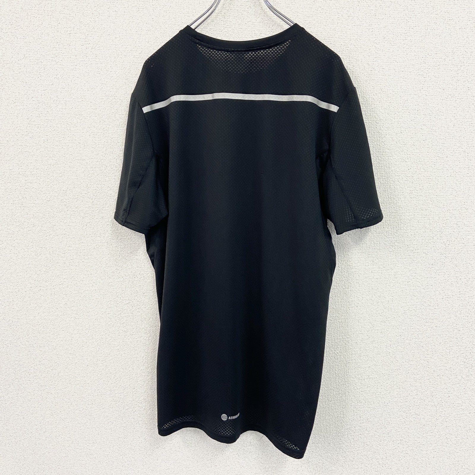 adidas　アディダス　半袖Tシャツ　パフォーマンスロゴ　切り替え　黒　ブラック