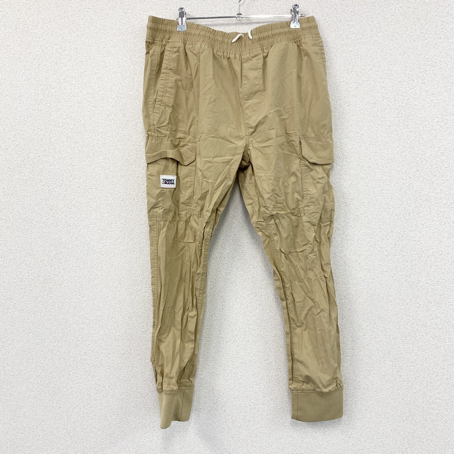TOMMY JEANS　トミージーンズ　カーゴパンツ　イージーパンツ　ベージュ　Lサイズ