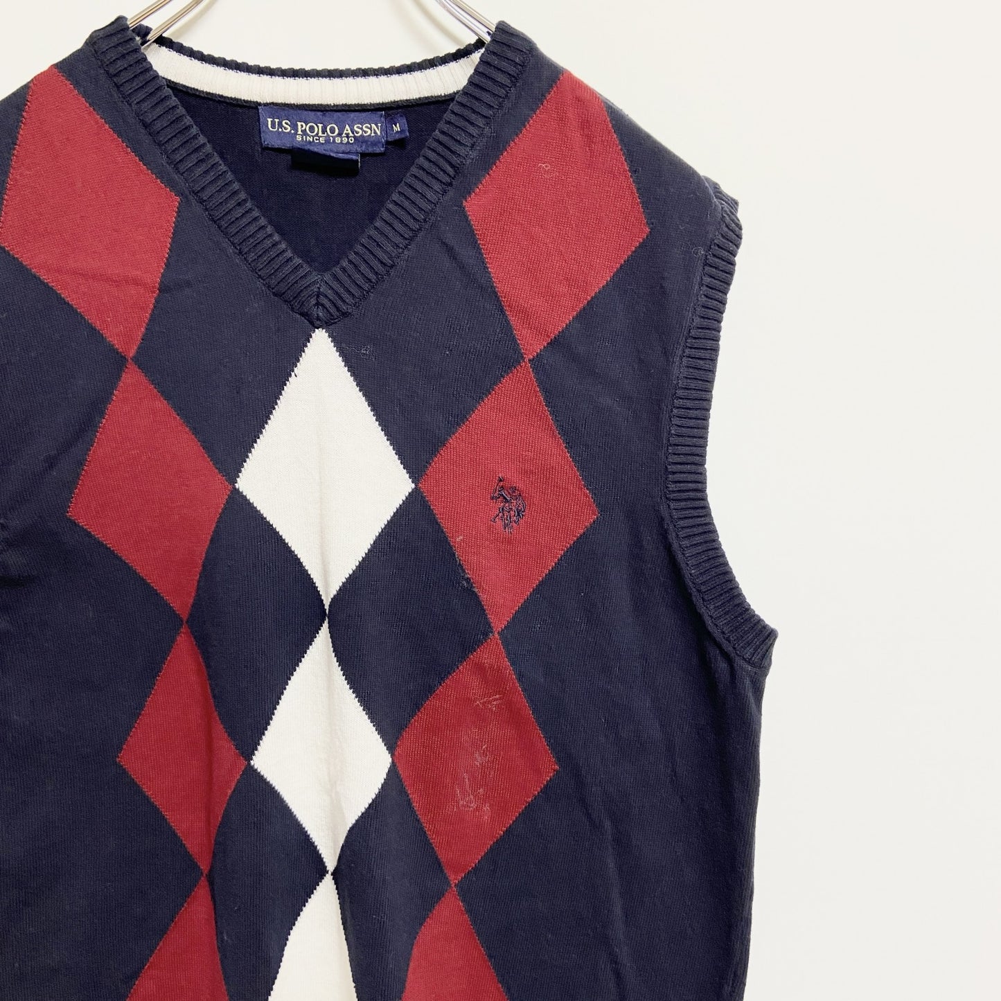 古着 used　U.S.POLOASSN　ユーエスポロアッスン　ポイント刺ニットベスト　ダイヤ柄　Vネック　ネイビー　Mサイズ