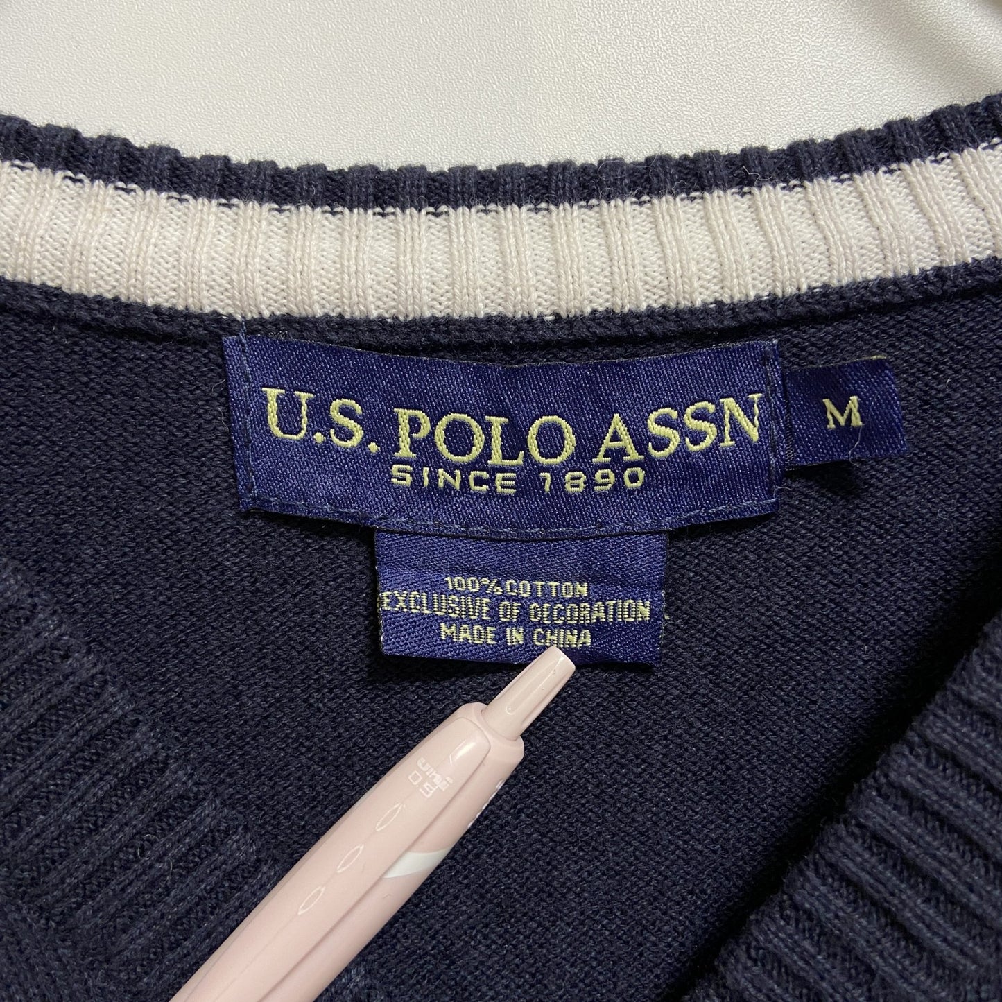 古着 used　U.S.POLOASSN　ユーエスポロアッスン　ポイント刺ニットベスト　ダイヤ柄　Vネック　ネイビー　Mサイズ