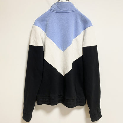 古着 used　FILA　フィラ　長袖ハーフジップ切り替えスウェット　トレーナー　ワンポイント刺繍　水色　白　黒　Mサイズ