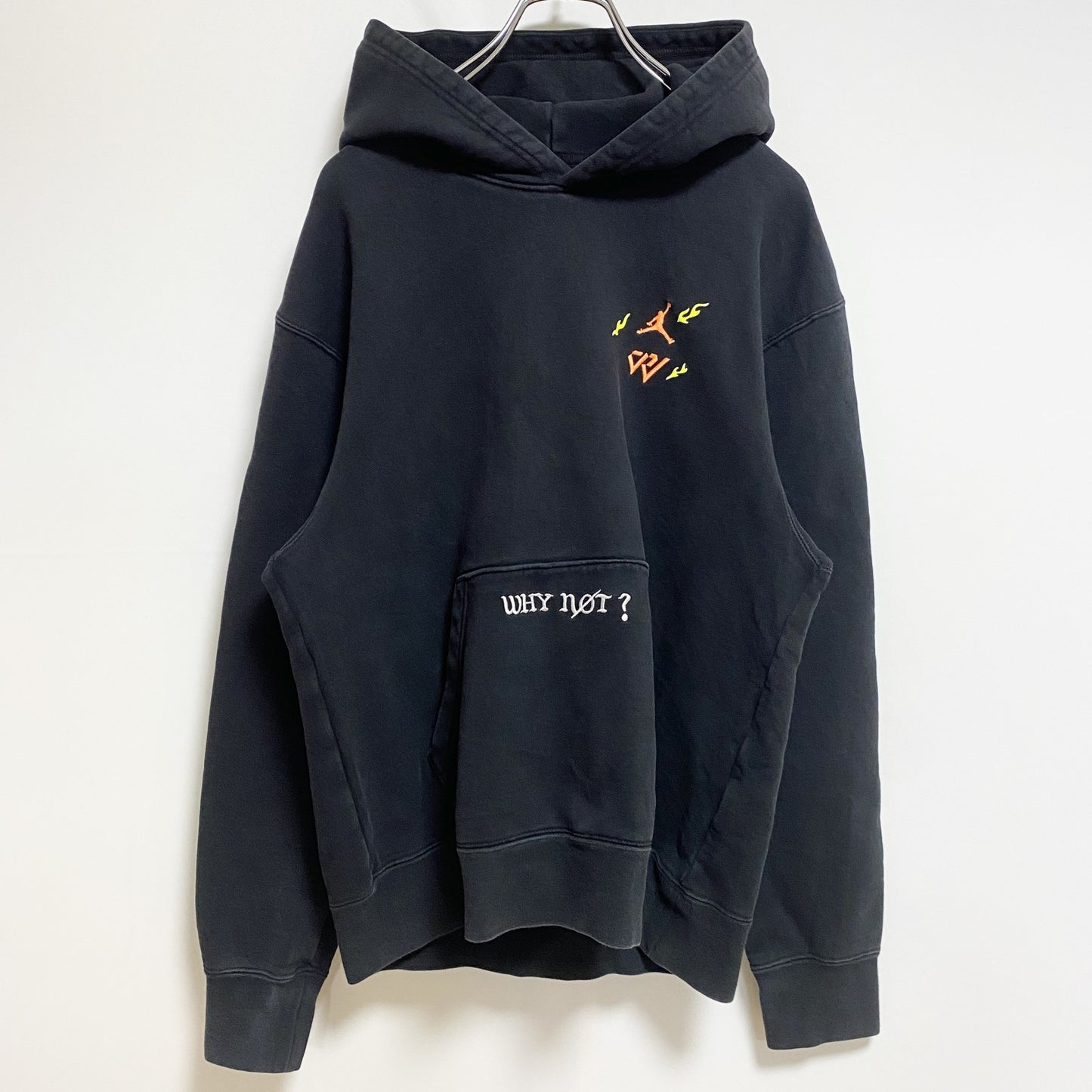 NIKE AIR JORDAN　ナイキエアジョーダン　スウェットパーカー/フーディ　バックプリント　スポーツ　黒　Sサイズ