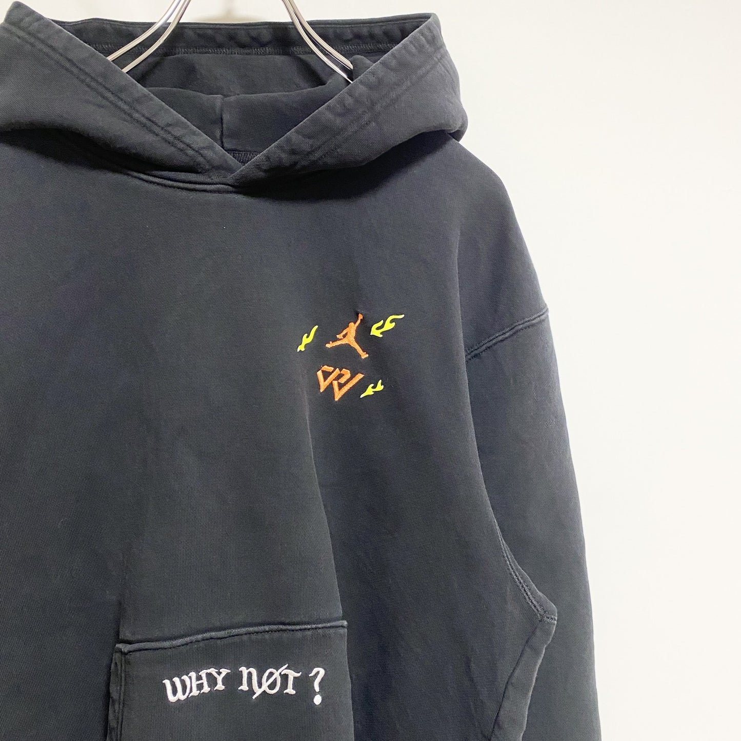 NIKE AIR JORDAN　ナイキエアジョーダン　スウェットパーカー/フーディ　バックプリント　スポーツ　黒　Sサイズ