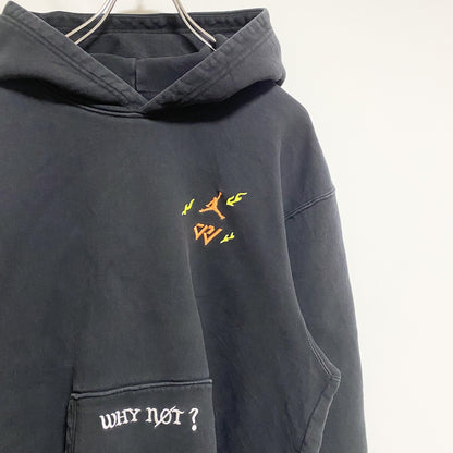 NIKE AIR JORDAN　ナイキエアジョーダン　スウェットパーカー/フーディ　バックプリント　スポーツ　黒　Sサイズ