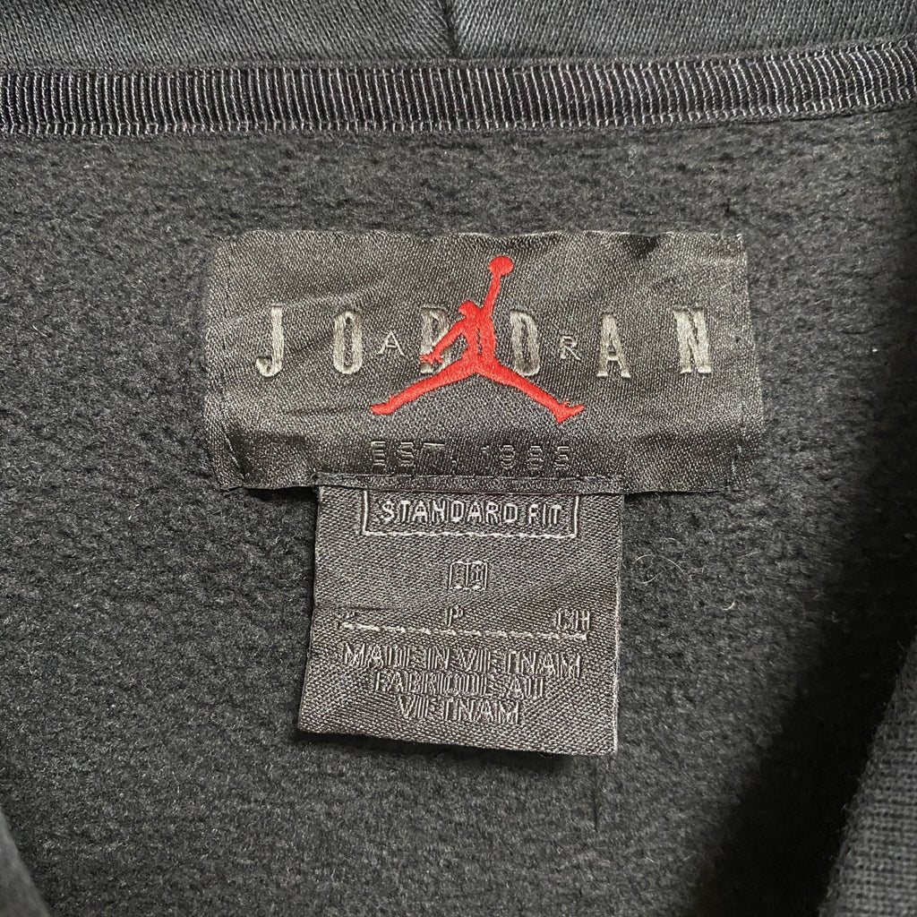 NIKE AIR JORDAN　ナイキエアジョーダン　スウェットパーカー/フーディ　バックプリント　スポーツ　黒　Sサイズ