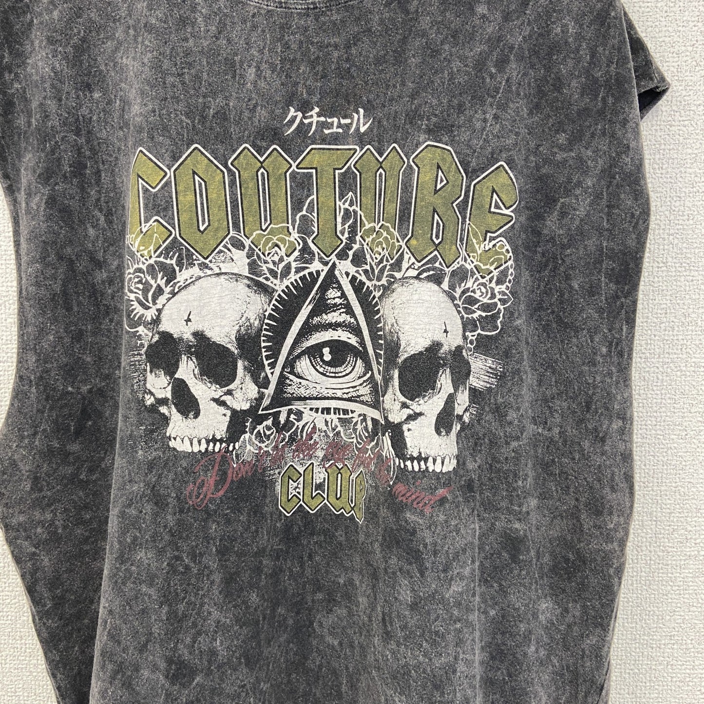 古着 used　THE COUTURE CLUB　半袖プリントノースリーブトップス　スカル　ドクロ　クルーネック　灰色　Sサイズ