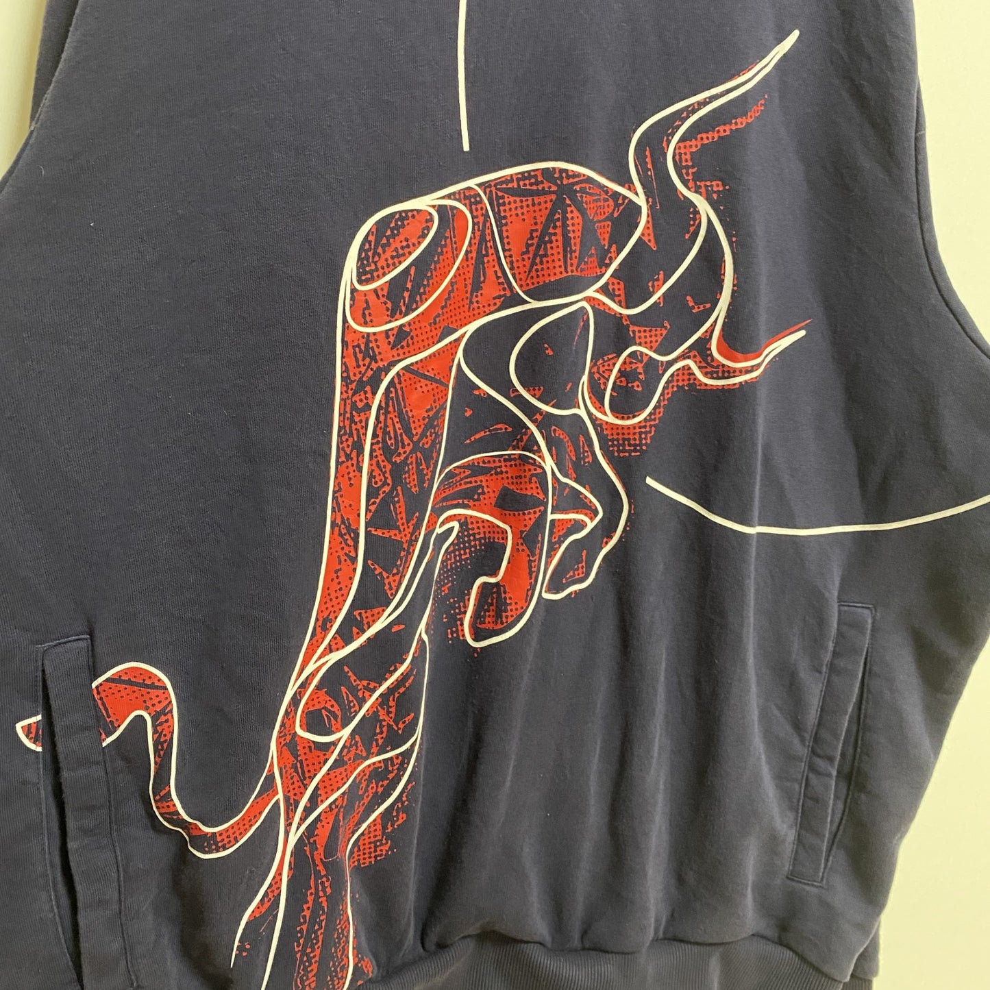 古着 used　PUMA　長袖プリントパーカー　スウェットフーディ　RedBull RACING　ビッグシルエット　2XLサイズ