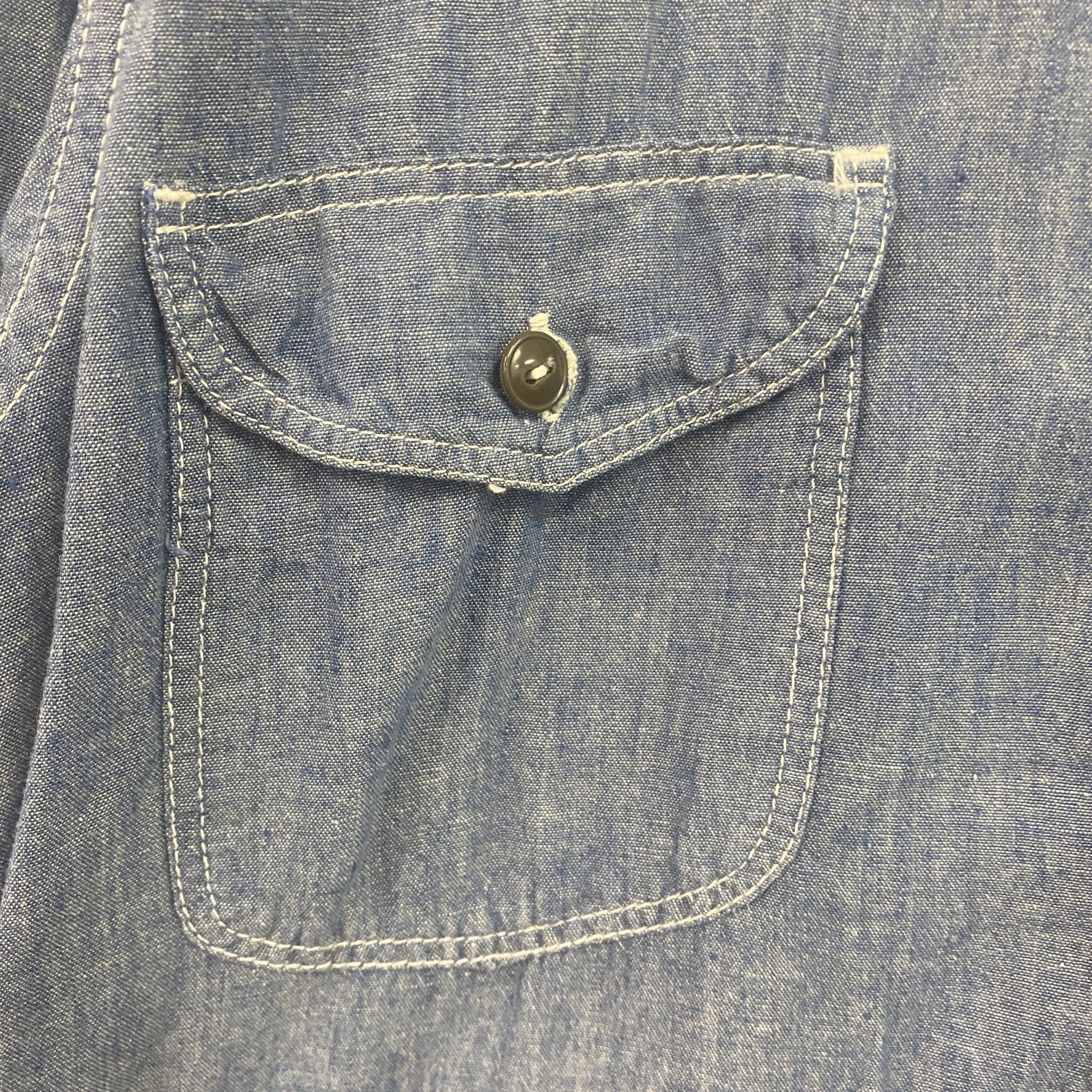 LEE　リー　SANFORIZED　長袖デニムシャツ　2つポケット　無地　インディゴ　Mサイズ