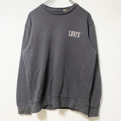 古着 used　Levi’s リーバイス　長袖ワンポイント刺スウェット　トレーナー　クルーネック　グレー　シンプル　Mサイズ