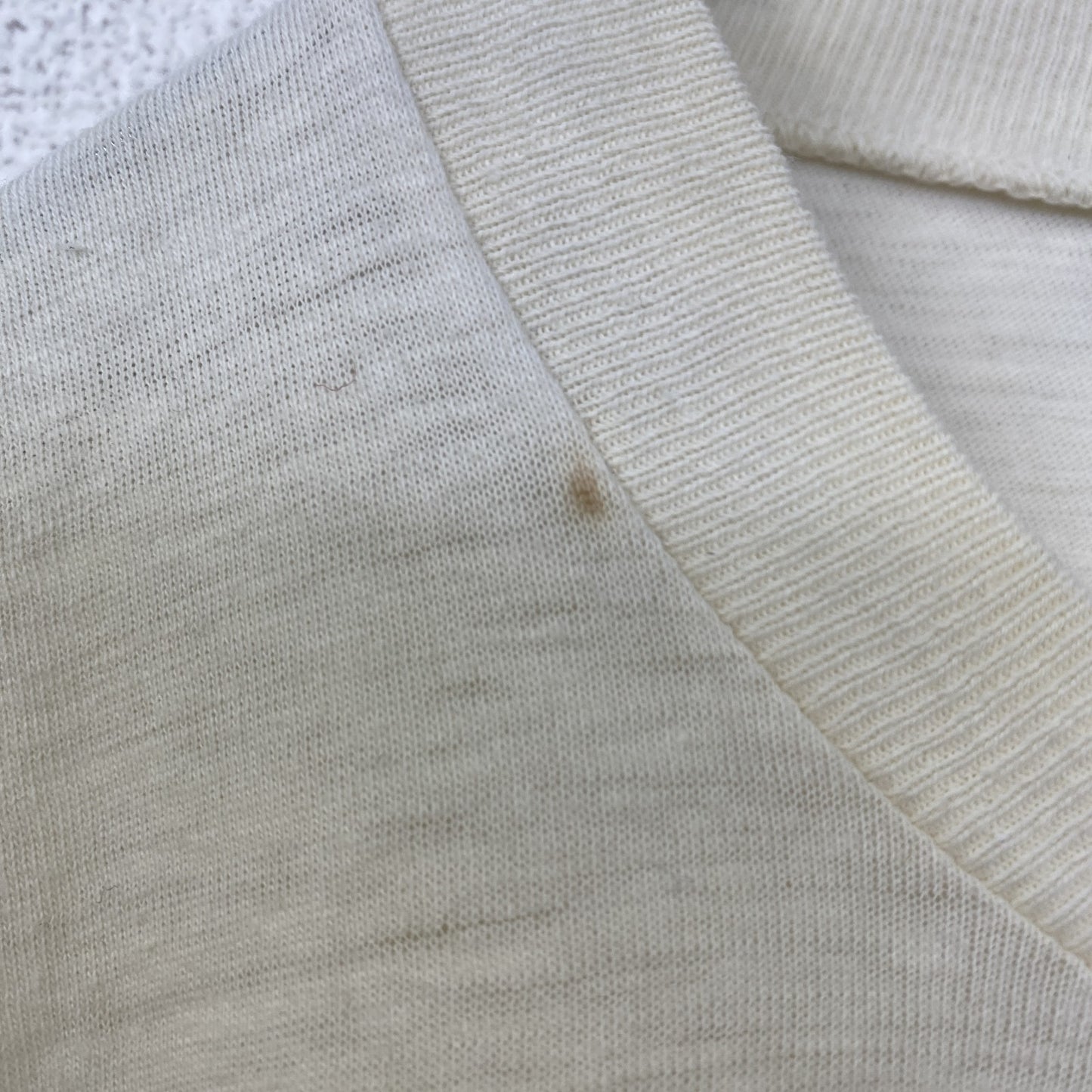 古着 used　　半袖プリントTシャツ　バックプリント　車　カー　シングルステッチ　90s　レトロ　アイボリー　Mサイズ