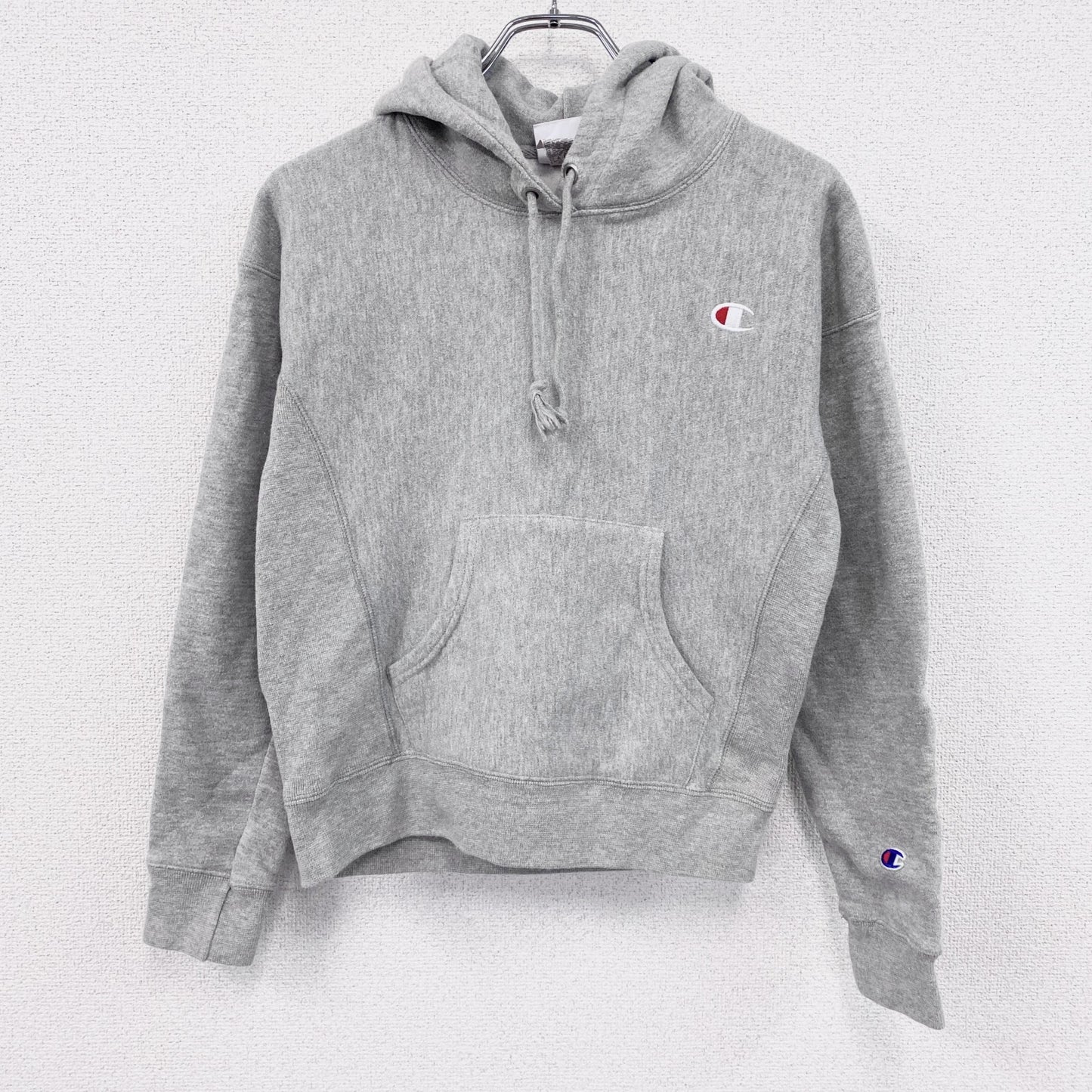 Champion　チャンピオン　リバースウィーブ　スウェットパーカー/フーディー　刺繡ロゴ　霜降りグレー　XSサイズ