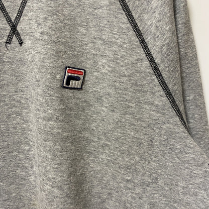 FILA　フィラ　スウェット/トレーナー　前V　ラグランスリーブ　刺繍ロゴ　ワンポイント　スポーツミックス　霜降りグレー　Lサイズ