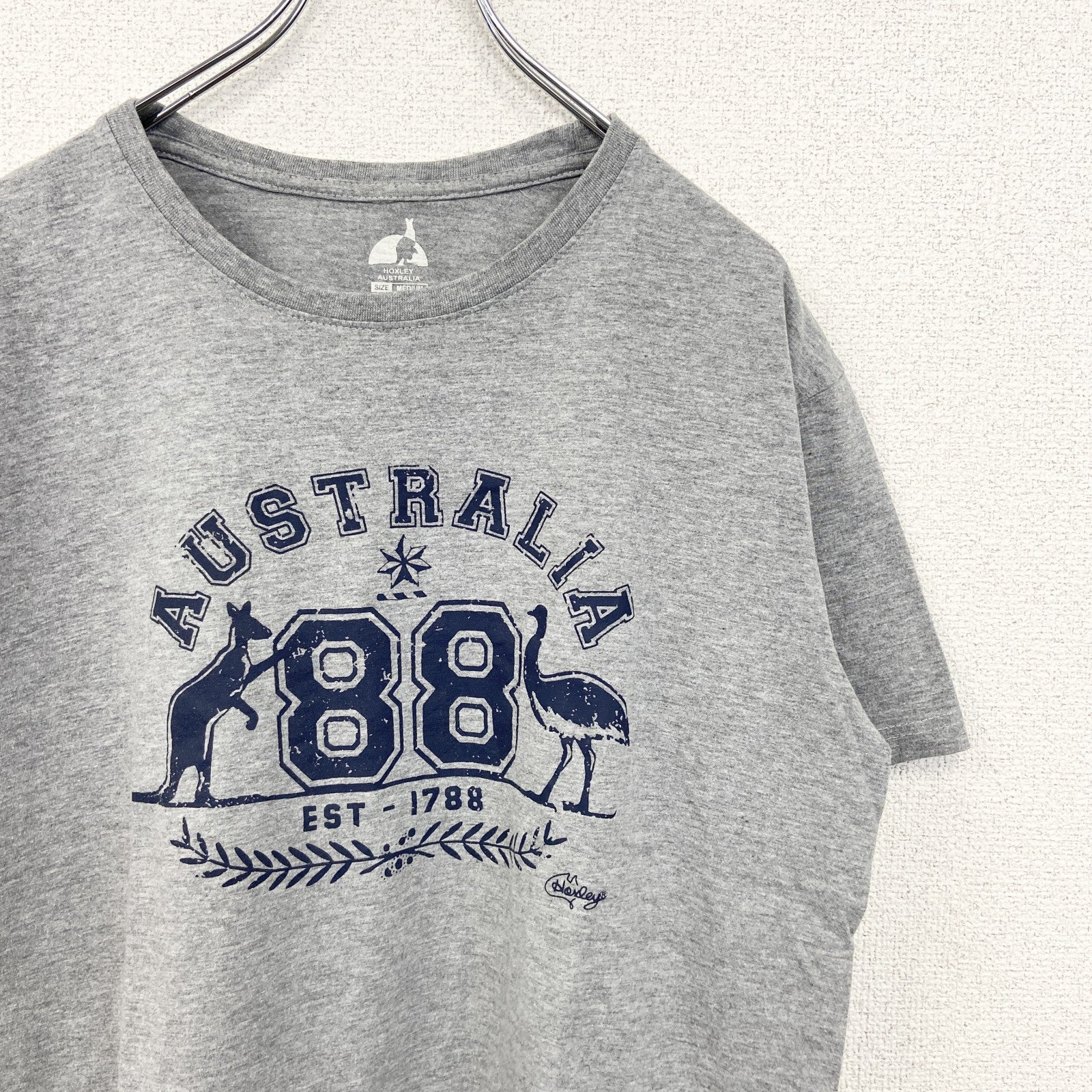 古着 used　HOXLEY AUSTRARIA　半袖プリントTシャツ　カンガルー　カジュアル　クルーネック　グレー　Mサイズ