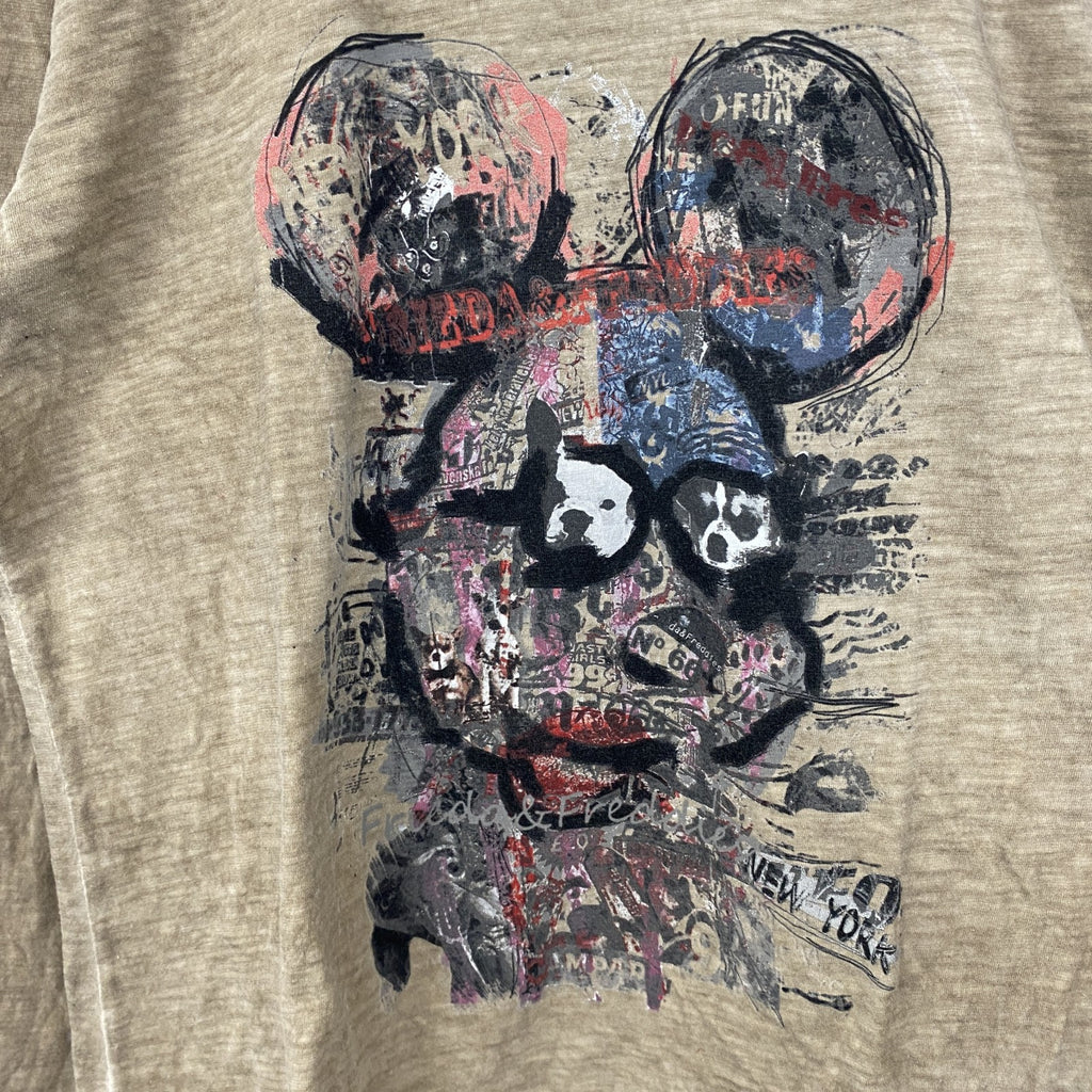 古着 used　FRIEDA & FREDDIES　NEW　YORK　長袖プリントTシャツ　キャラクター　ベージュ　XSサイズ