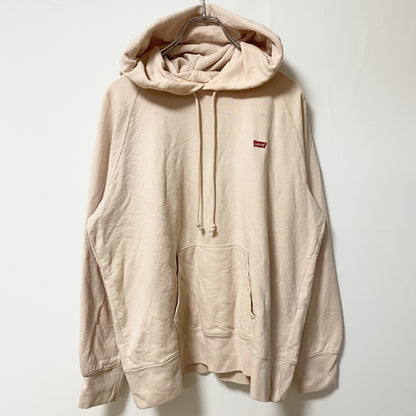 古着 used　Levi’s リーバイス　長袖ロゴプリントパーカー　スウェットフーディ　ピンク　カジュアル　Lサイズ
