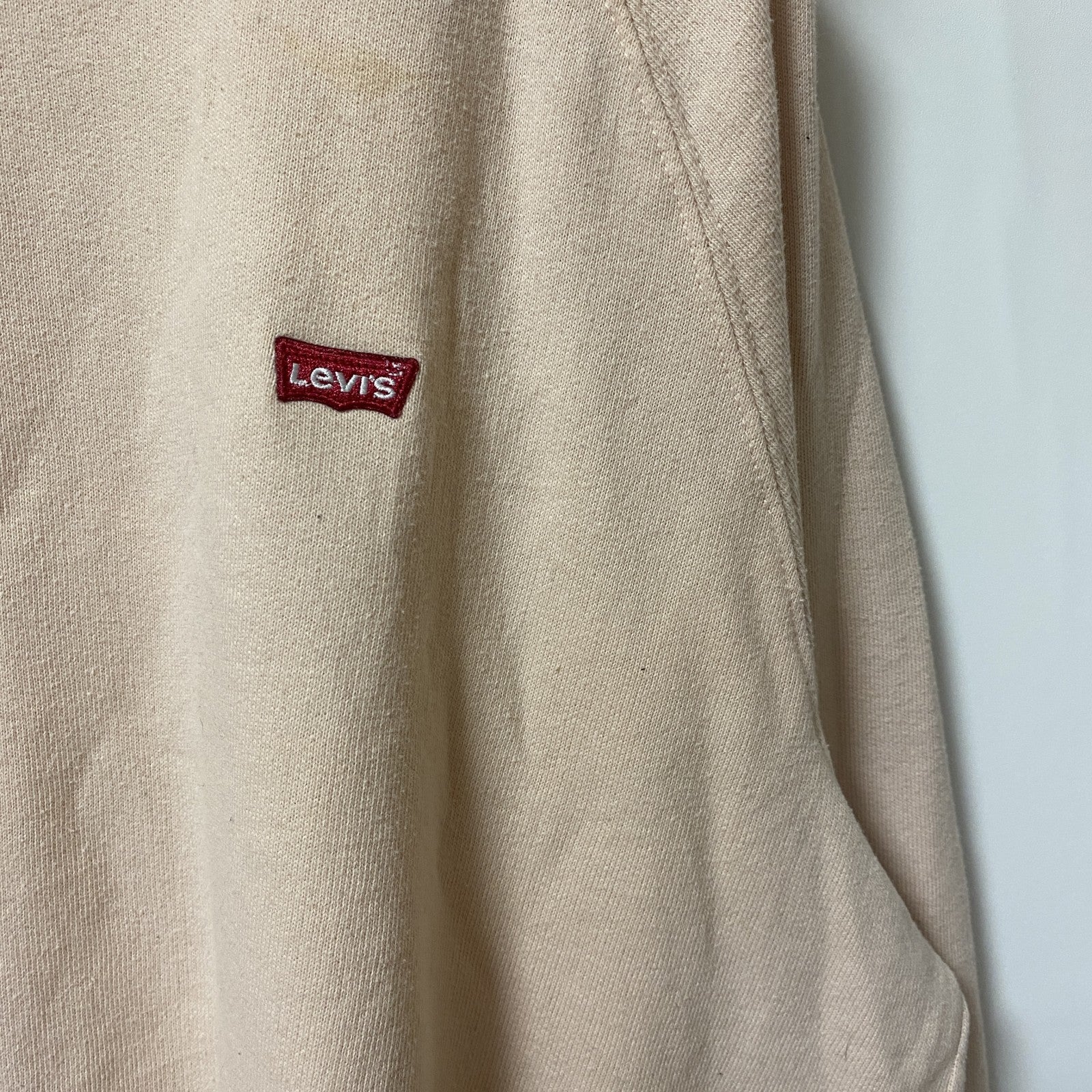 古着 used　Levi’s リーバイス　長袖ロゴプリントパーカー　スウェットフーディ　ピンク　カジュアル　Lサイズ