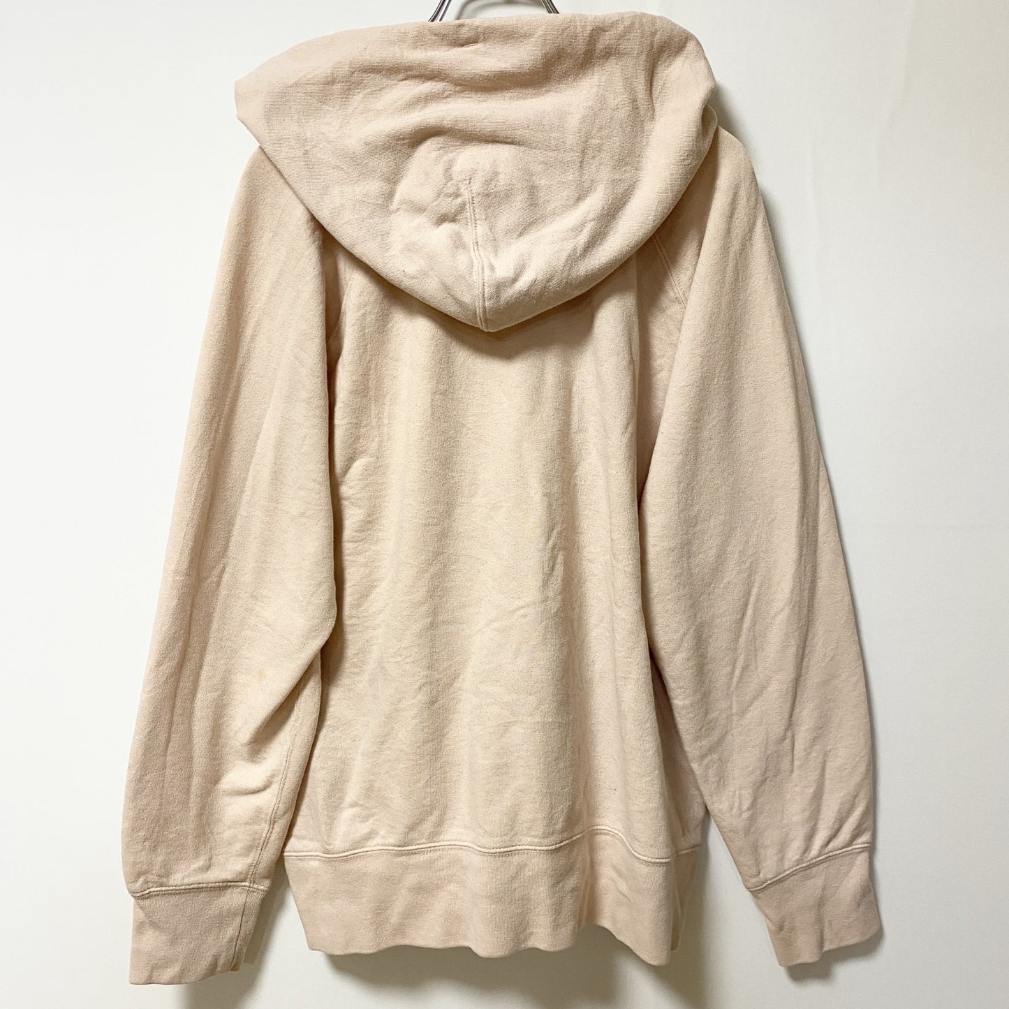 古着 used　Levi’s リーバイス　長袖ロゴプリントパーカー　スウェットフーディ　ピンク　カジュアル　Lサイズ