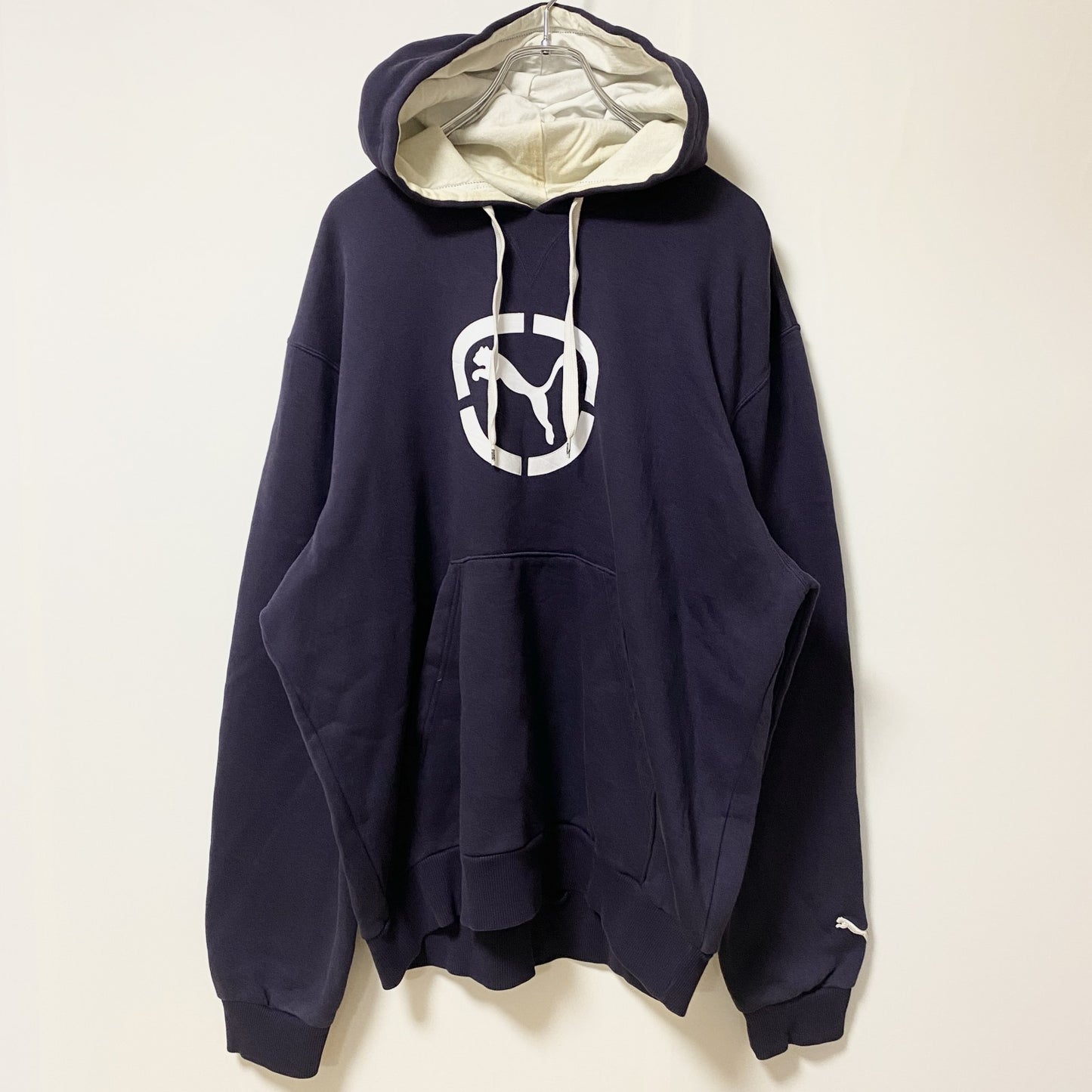 古着 used　PUMA プーマ　長袖ロゴプリントパーカー　スウェットフーディ　ネイビー　カジュアル　ビッグシルエット　Lサイズ