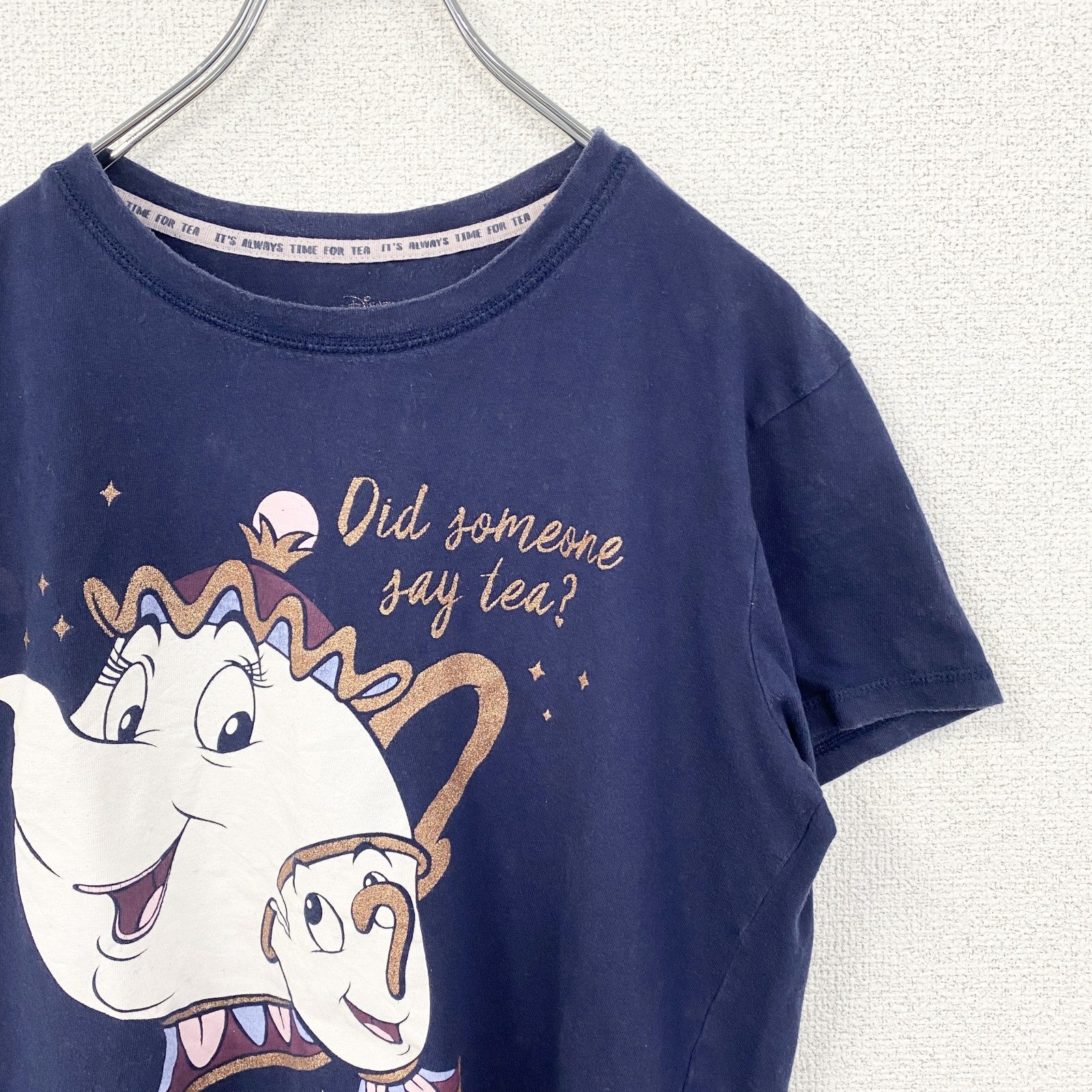 古着 used　Disney　ディズニー　半袖プリントTシャツ　美女と野獣　ポット夫人　キャラクター　ネイビー　Mサイズ