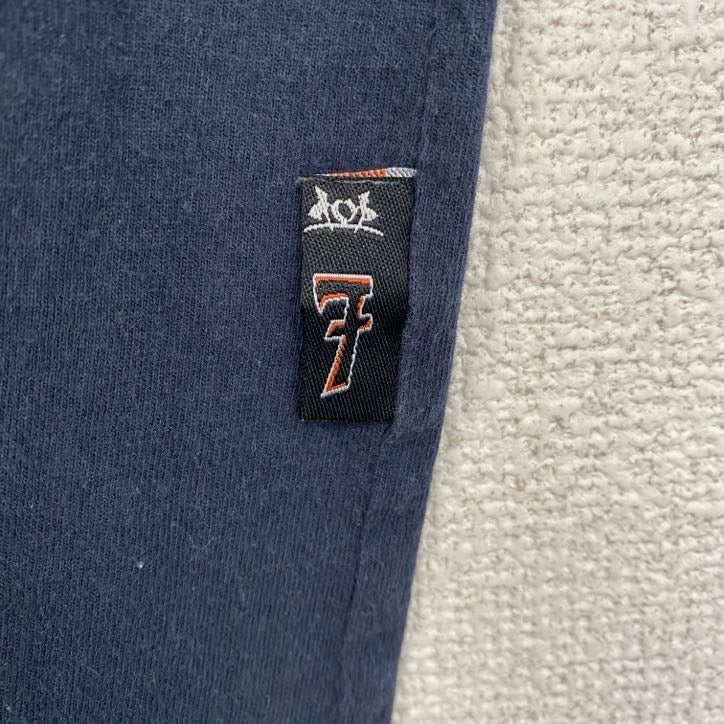 古着 used　ノースリーブ　リメイクカットタンクトップシャツ　ドラゴン　龍柄　バックプリント　クルーネック　ネイビー　XLサイズ