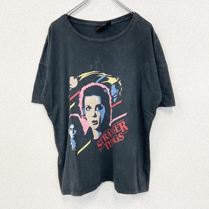 古着 used　NETFLIX　STRANGER THINGS　半袖プリントTシャツ　カジュアル　クルーネック　黒　Lサイズ