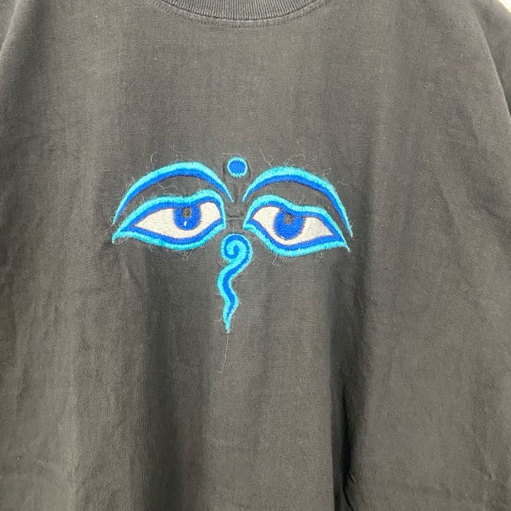 古着 used　SHANGRI-LA　半袖刺繍Tシャツ　ネパール　ブッタアイ　クルーネック　レトロデザイン　黒　ブラック