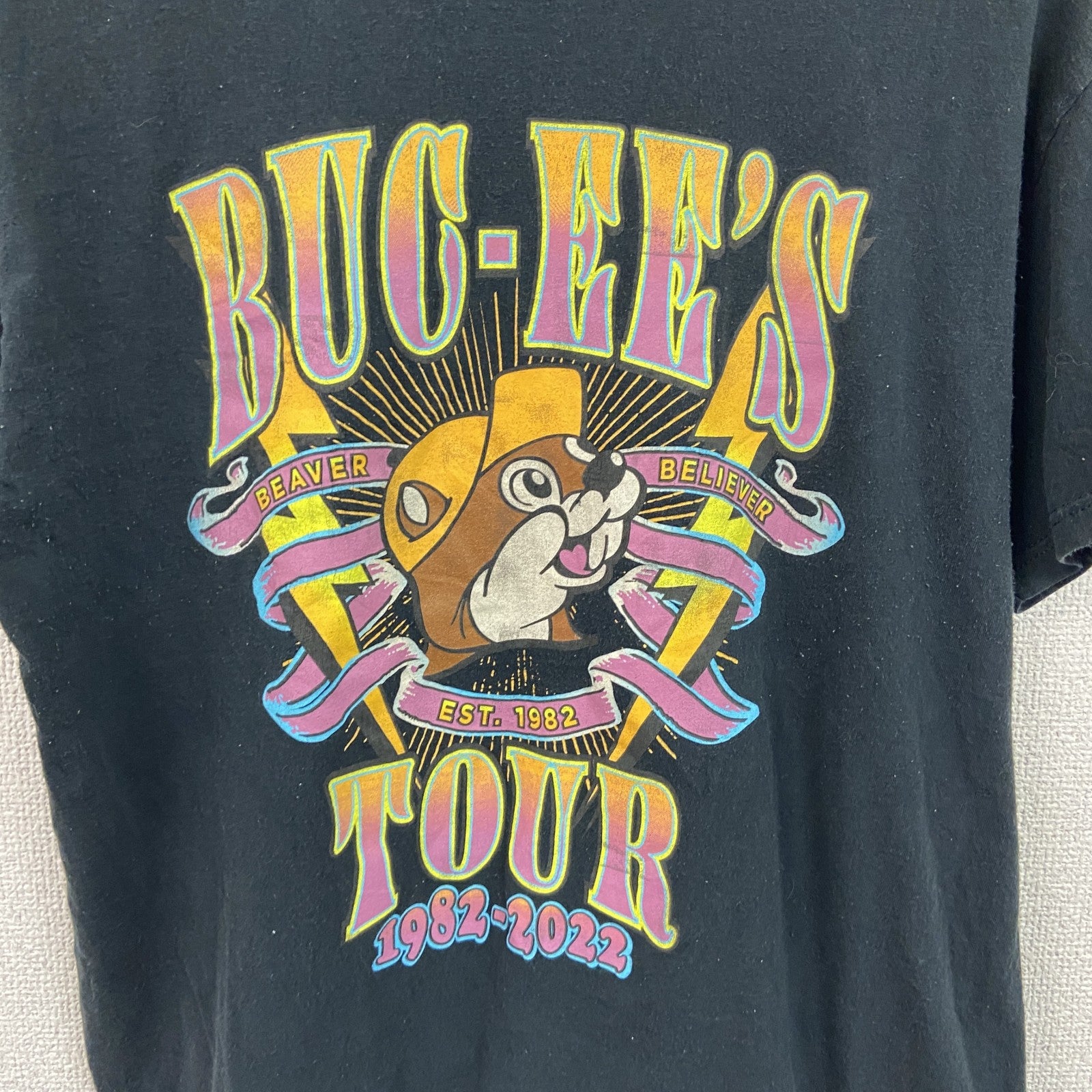 BUG-EE'S　バッキーズ　半袖プリントキャラクターTシャツ　Bucky Beaver　ガソリンスタンド　黒　ブラック　Mサイズ
