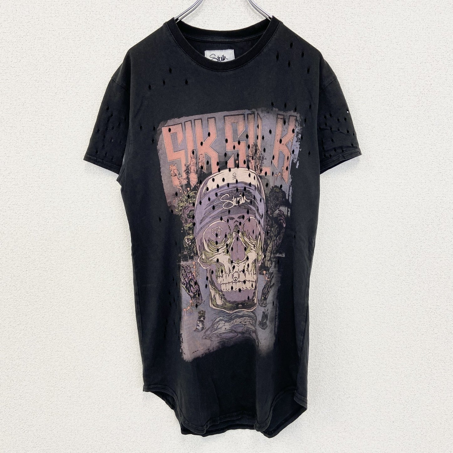 古着 used　Sik sih　半袖プリントTシャツ　ダメージ加工　リメイク　スカル　アバンギャルド　クルーネック　黒　Mサイズ