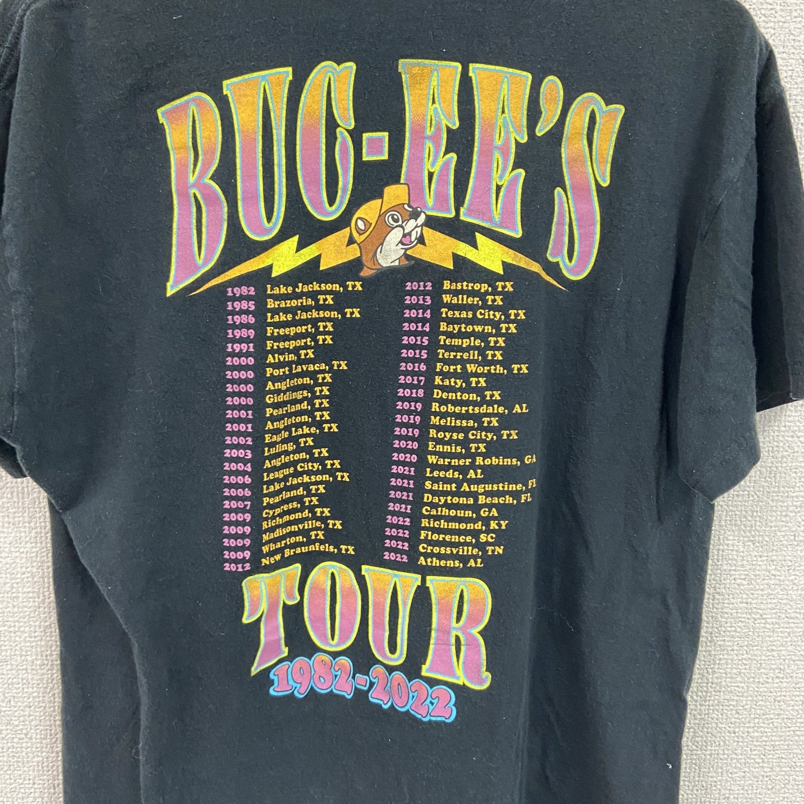 BUG-EE'S　バッキーズ　半袖プリントキャラクターTシャツ　Bucky Beaver　ガソリンスタンド　黒　ブラック　Mサイズ