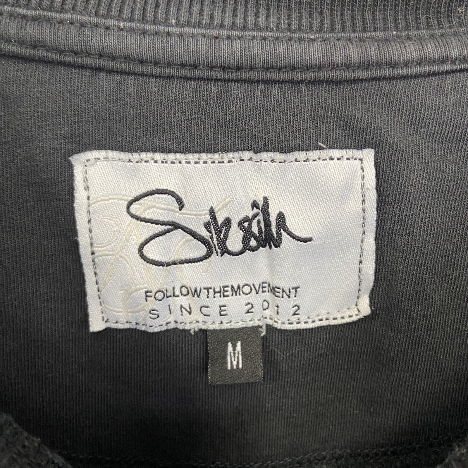 古着 used　Sik sih　半袖プリントTシャツ　ダメージ加工　リメイク　スカル　アバンギャルド　クルーネック　黒　Mサイズ