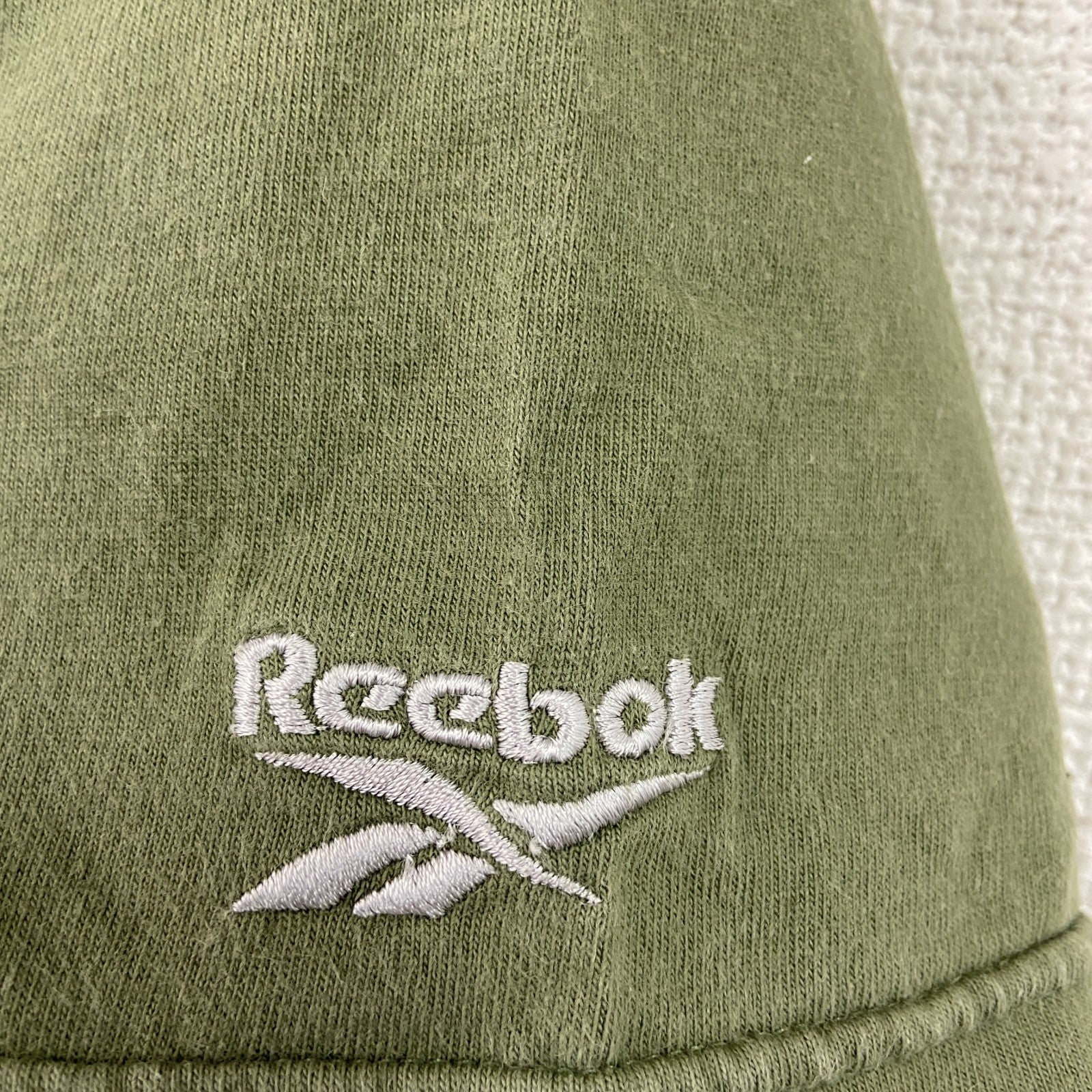 Reebok　リーボック　半袖ロゴプリントTシャツ　カーキ　Sサイズ