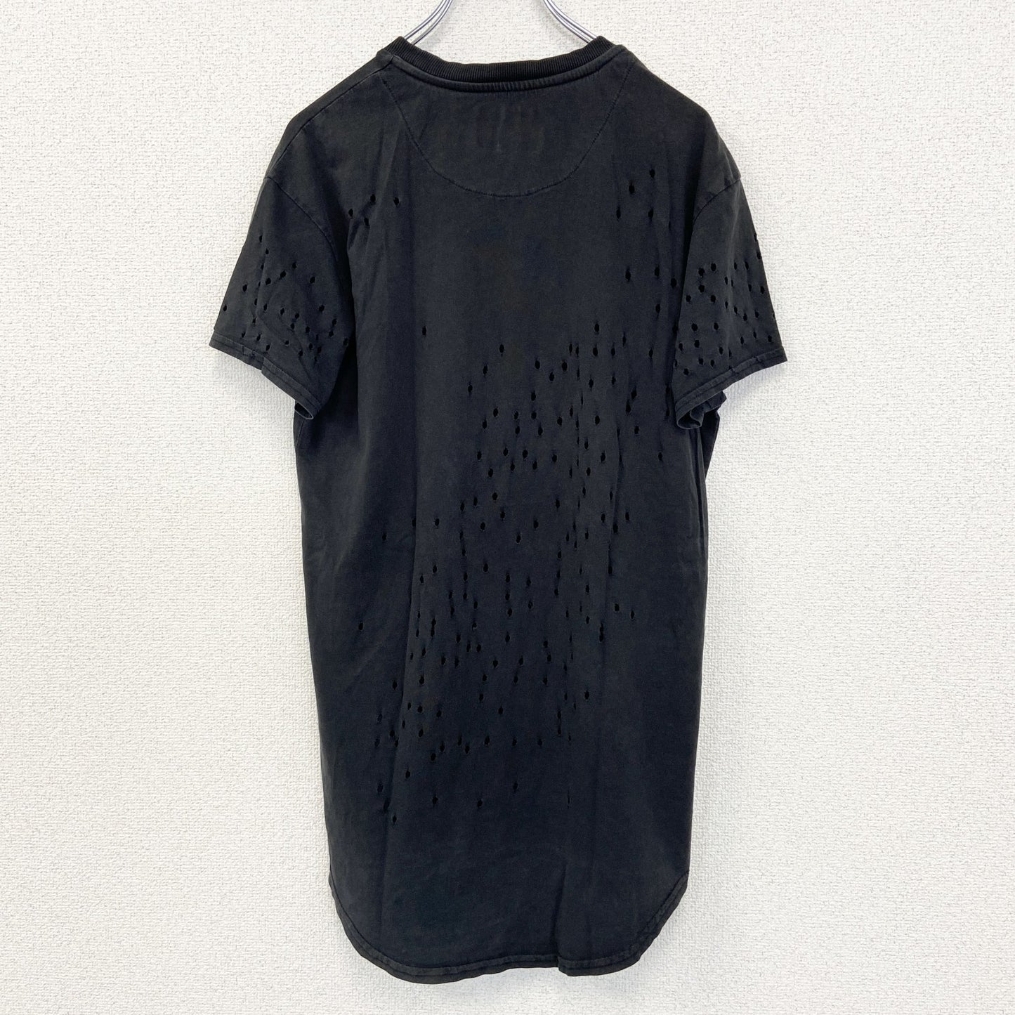 古着 used　Sik sih　半袖プリントTシャツ　ダメージ加工　リメイク　スカル　アバンギャルド　クルーネック　黒　Mサイズ