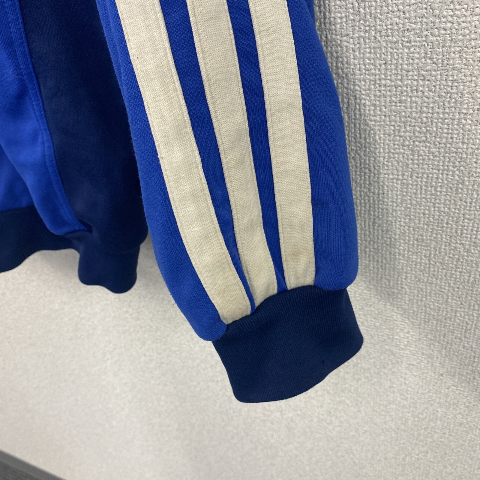90s　adidas　アディダス　トラックジャケット/ジャージ　ヴィンテージ　青　ブルー　紺　ネイビー　Mサイズ