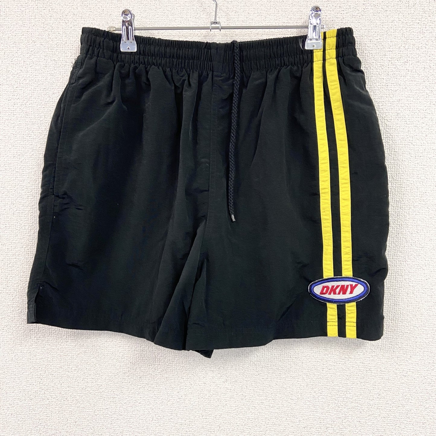 DKNY　ディーケーエヌワイ　ハーフナイロンパンツ/ショートパンツ　ランニングパンツ　黒　ブラック　Sサイズ