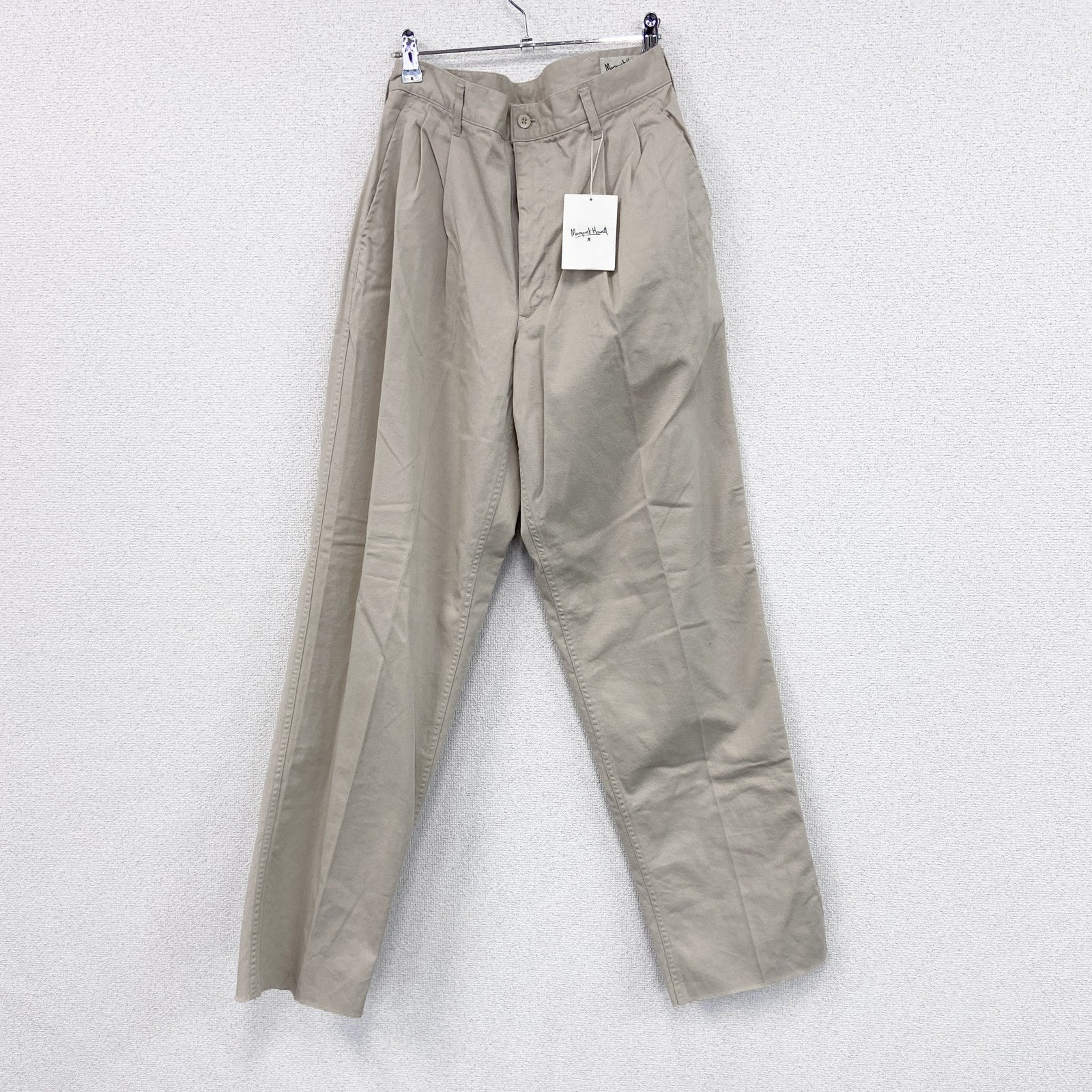 MARGARET HOWELL　マーガレットハウエル　チノパン　新品　未使用　タック入り　ベージュ　Lサイズ