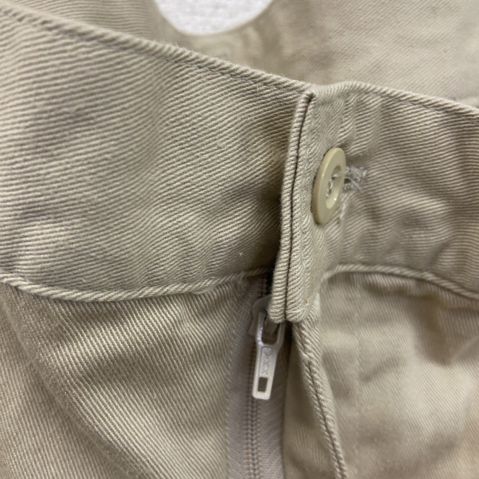 MARGARET HOWELL　マーガレットハウエル　チノパン　新品　未使用　タック入り　ベージュ　Lサイズ