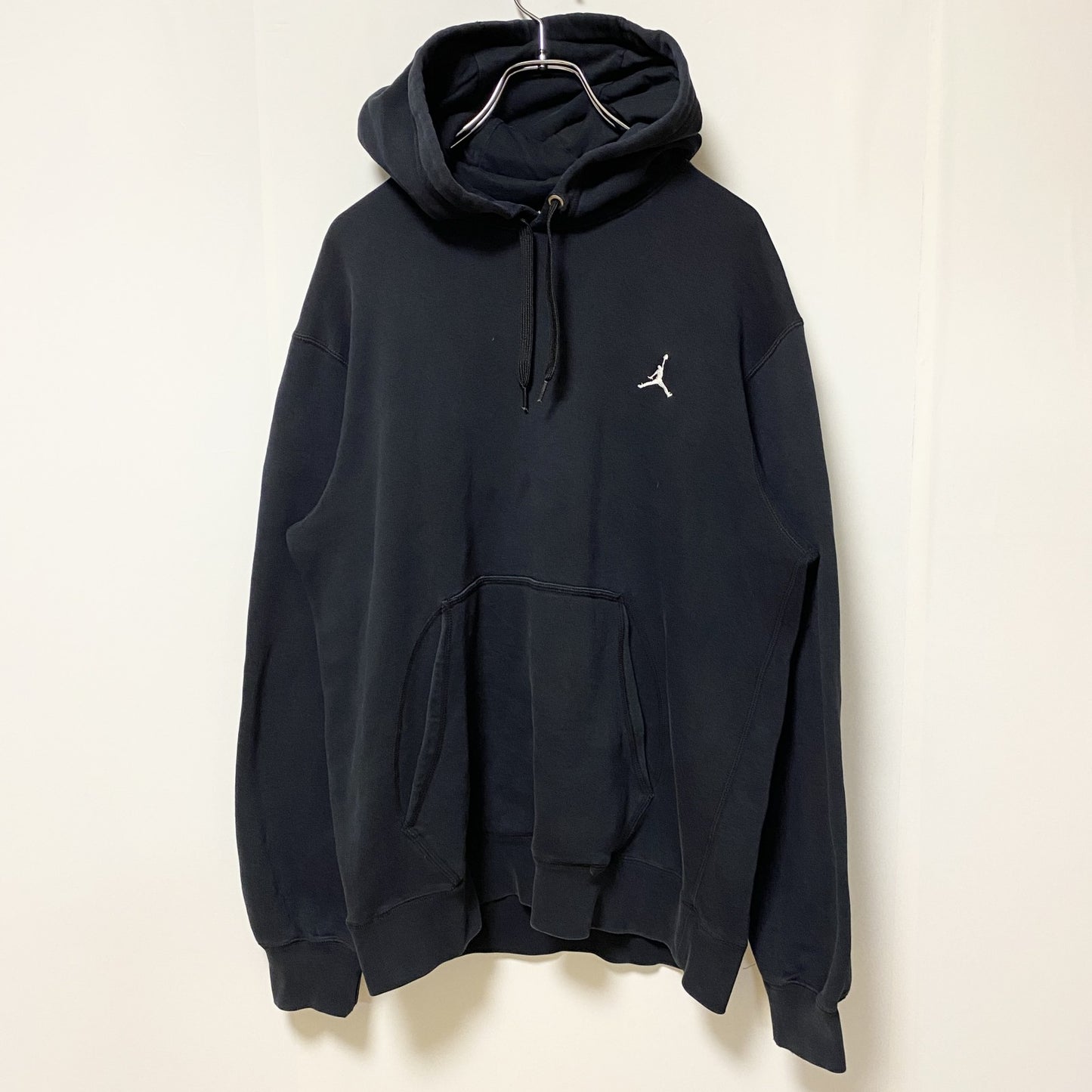 NIKE AIR JORDAN　ナイキエアジョーダン　スウェットパーカー/フーディ　黒　ブラック　Mサイズ