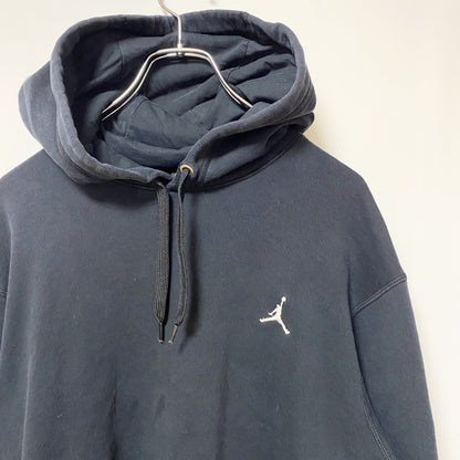 NIKE AIR JORDAN　ナイキエアジョーダン　スウェットパーカー/フーディ　黒　ブラック　Mサイズ